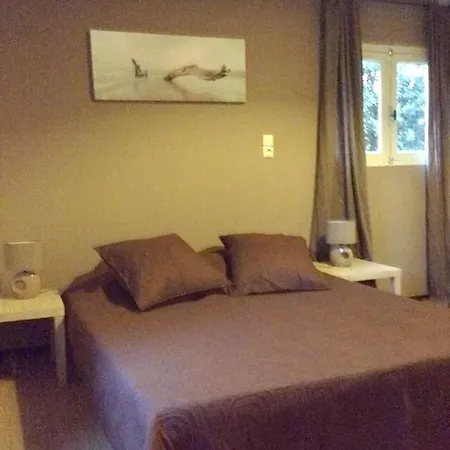 Spacieuse Maison A Lecci Avec Jardin Et Aire De Jeux Lecci