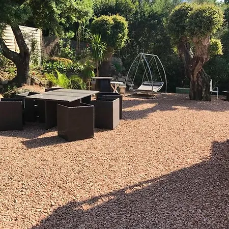 Spacieuse Maison A Lecci Avec Jardin Et Aire De Jeux *